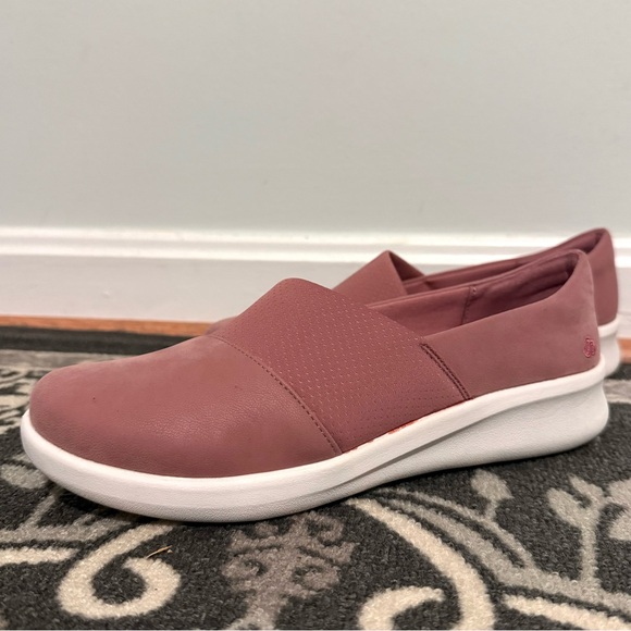 Clarks Women's Sillian 2.0 Moon Loafer Flat Mauve - Picture 3 of 8